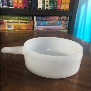 1970 Ovenware soup bowl
